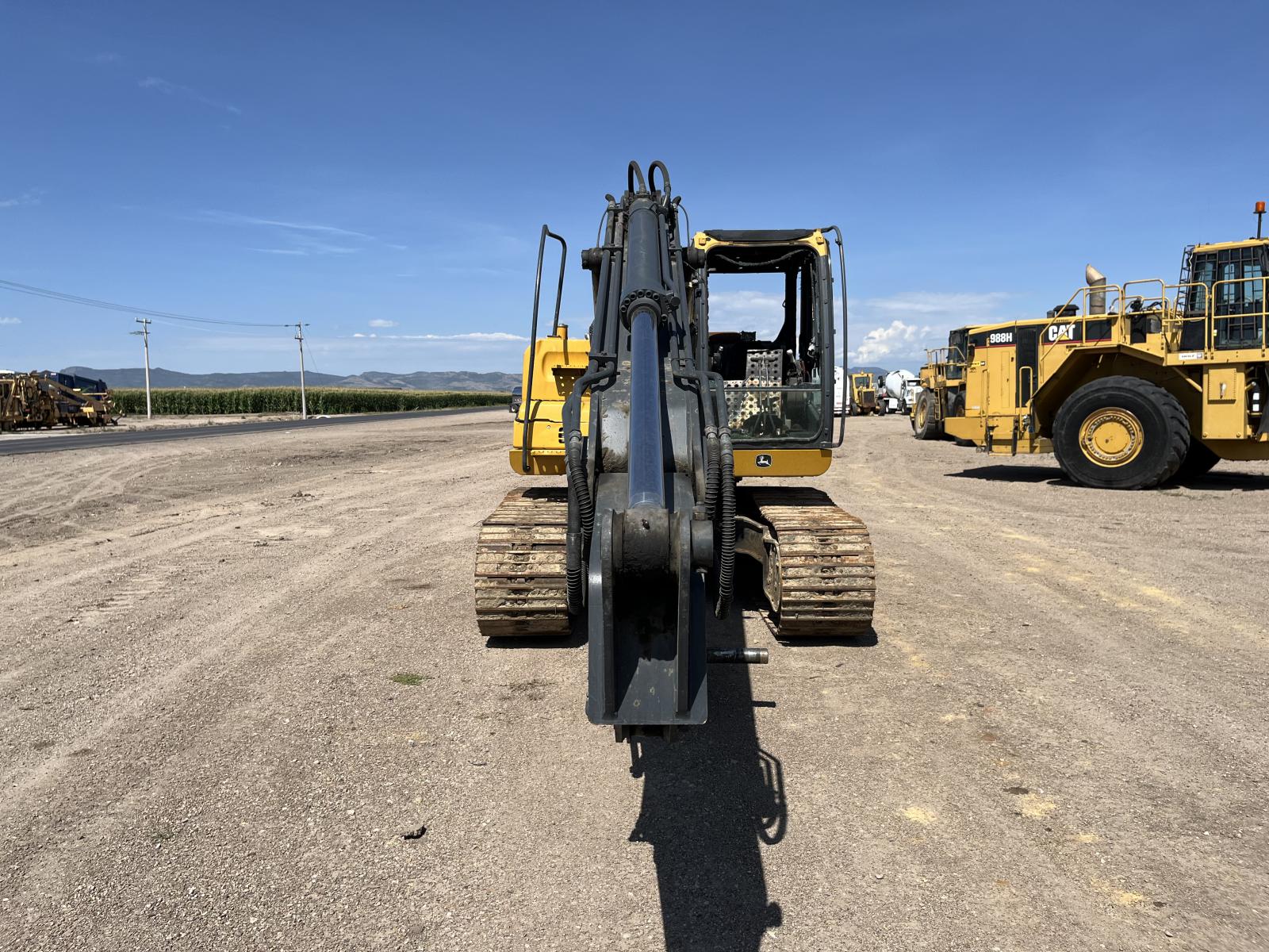 ./imagenes/INVOICE/2019/18272/JOHN DEERE 160D (6).JPG